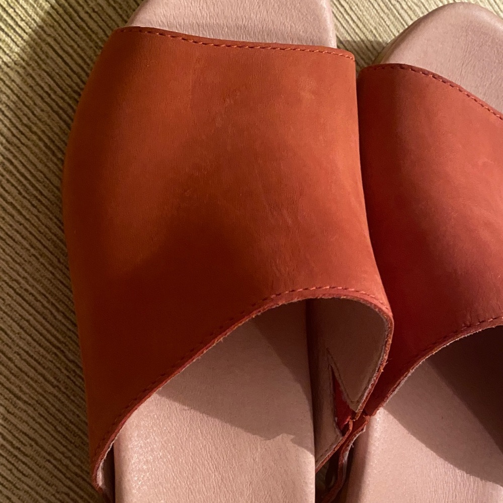 Dansko Macy Coral Leather Slide Sandals. Euro 38. Excellent Condition. - Picture 11 of 13